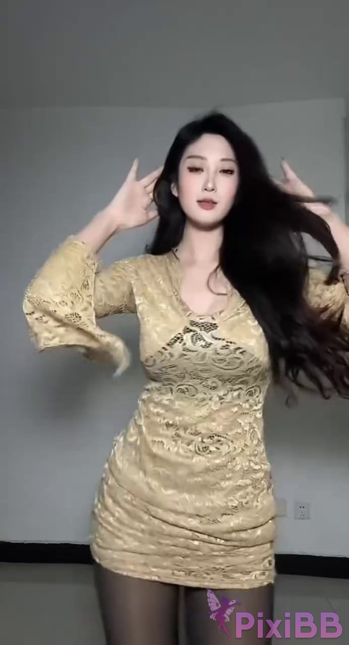 Good boy Excellent figure good looks royal sister Paid customization Threshold welfare temptation private shooting PixiBB.COM 011