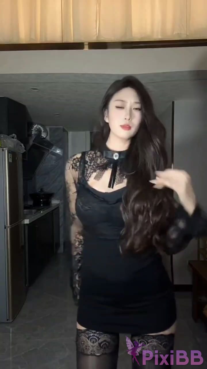 Good boy Excellent figure good looks royal sister Paid customization Threshold welfare temptation private shooting PixiBB.COM 012