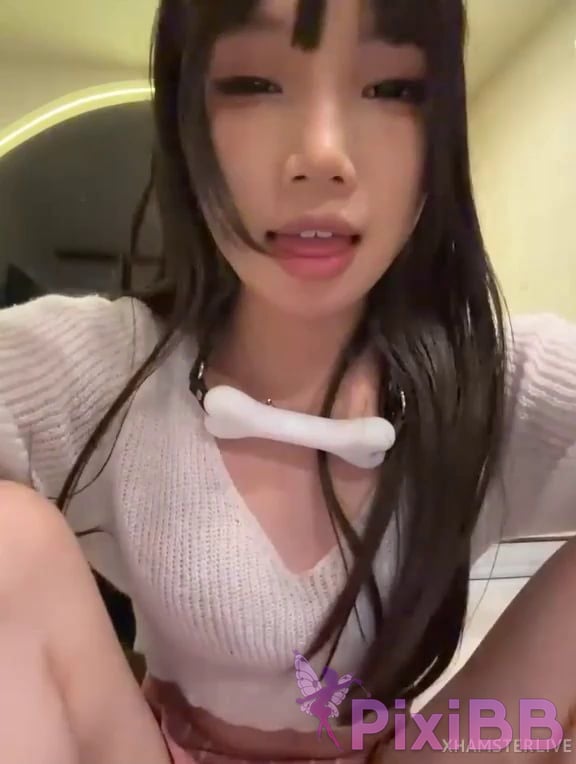 yiyi Pure beautiful girl exposed outdoors PixiBB.COM 042