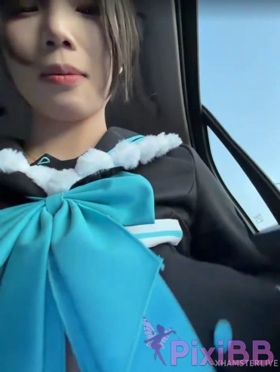 yiyi Pure beautiful girl exposed outdoors PixiBB.COM 050