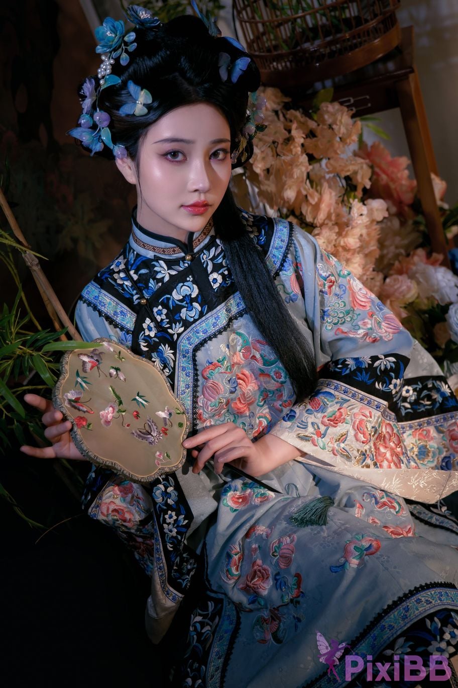 Coser Nnian PixiBB.COM 004