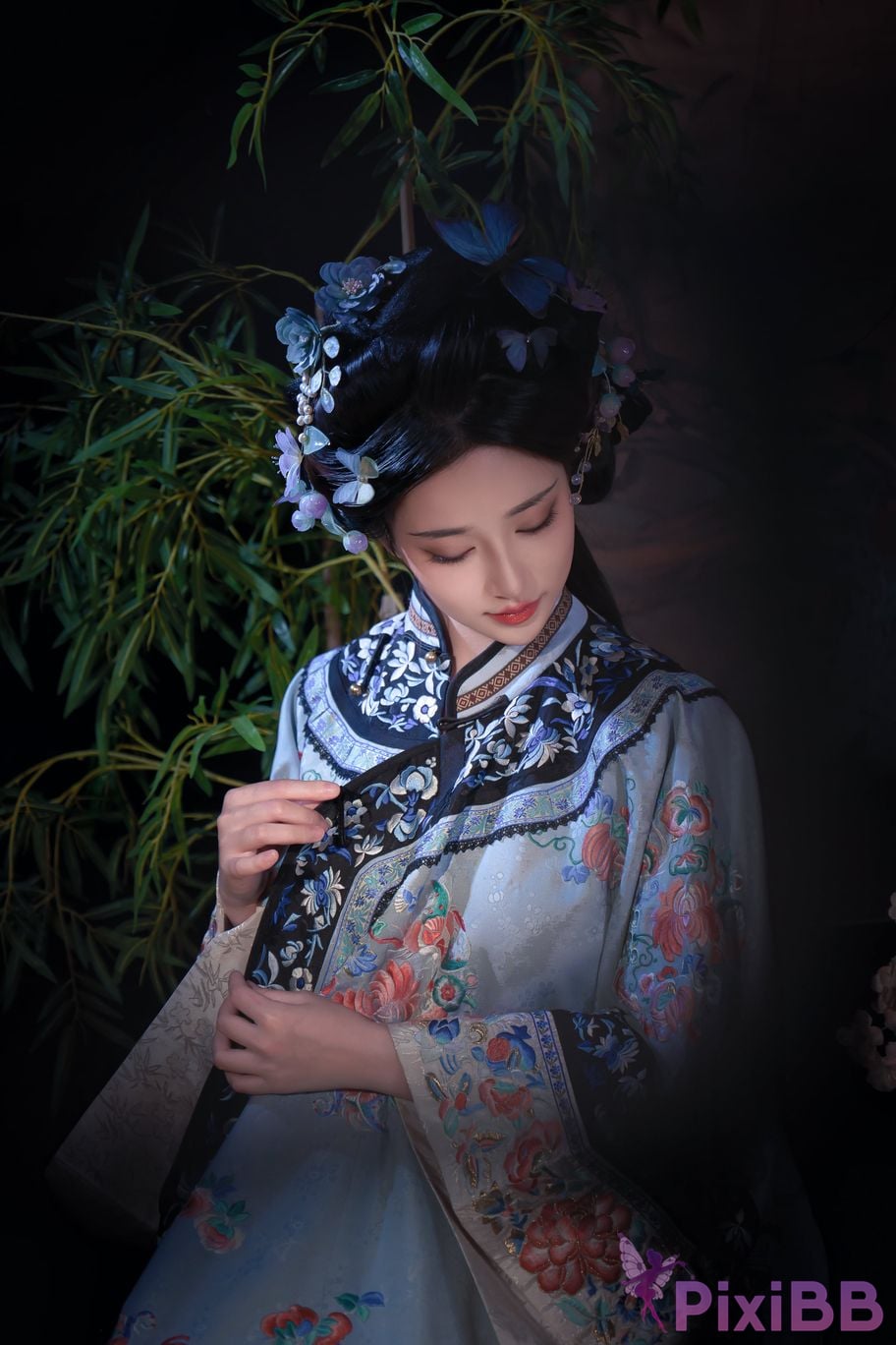 Coser Nnian PixiBB.COM 023