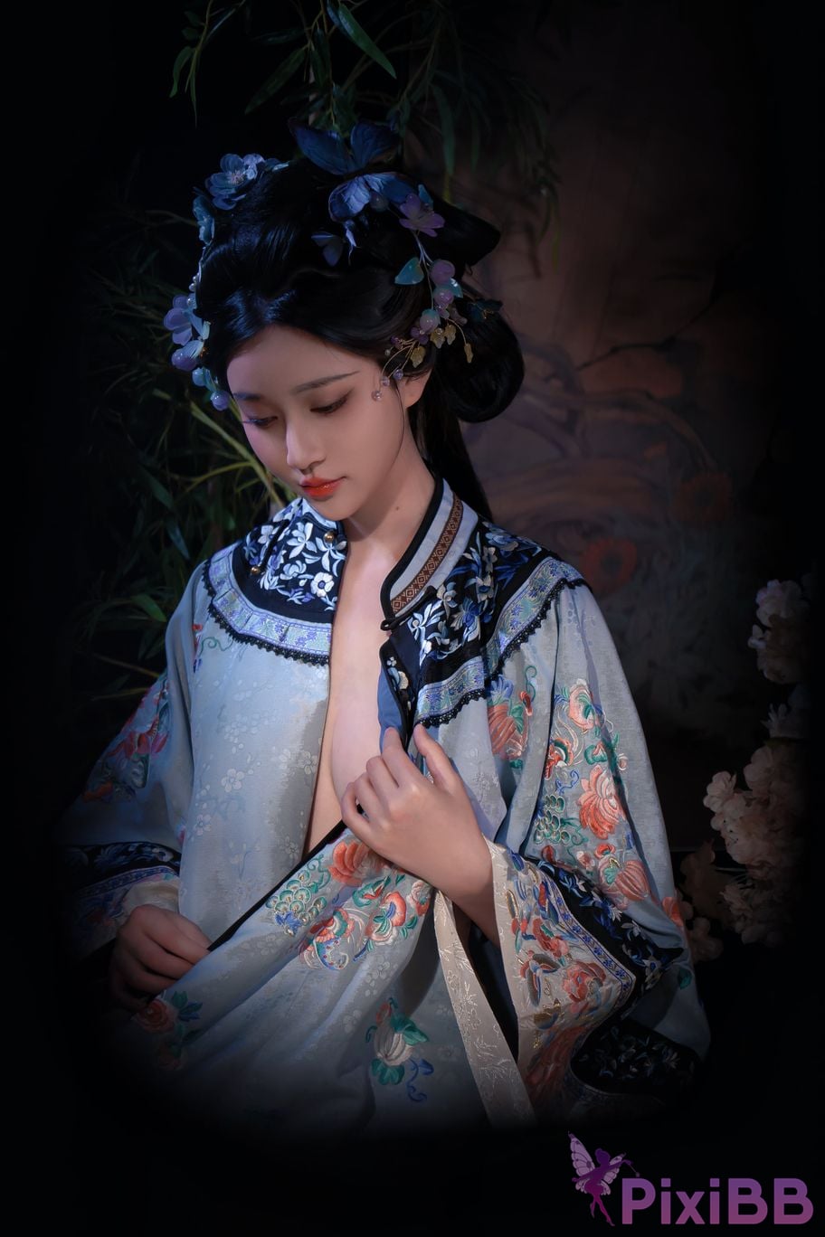 Coser Nnian PixiBB.COM 024