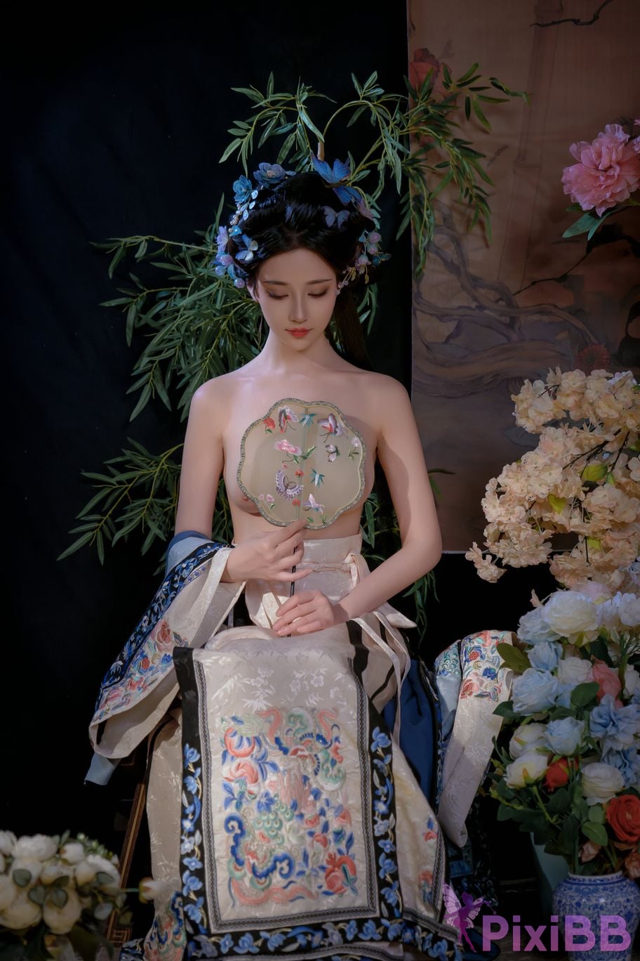 Coser Nnian PixiBB.COM 032