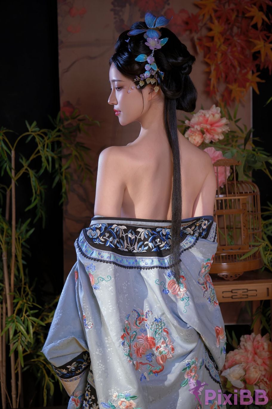 Coser Nnian PixiBB.COM 070