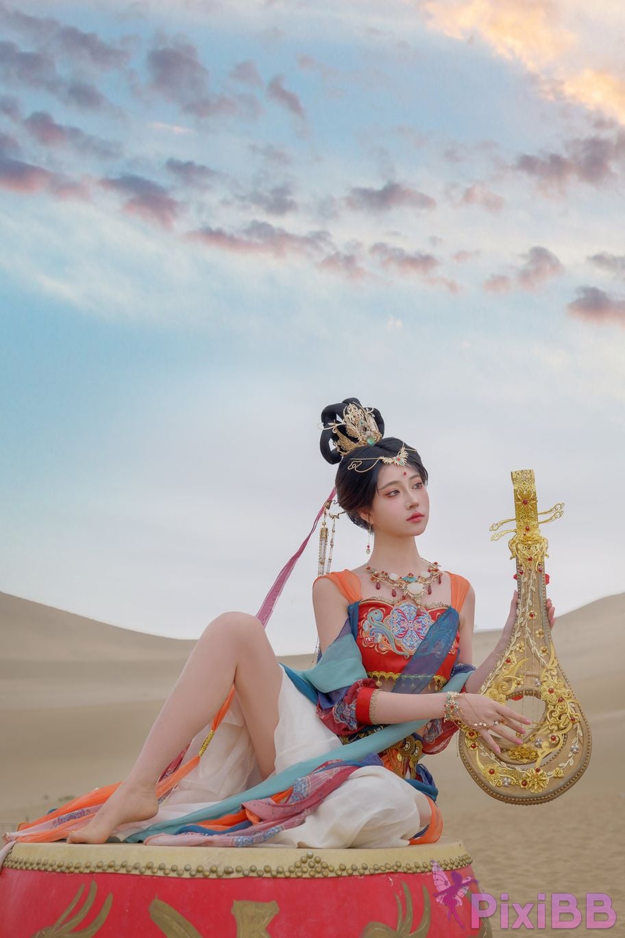 Coser Nnian PixiBB.COM 015