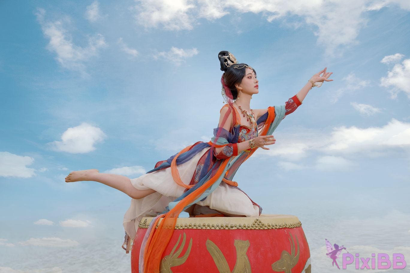 Coser Nnian PixiBB.COM 023