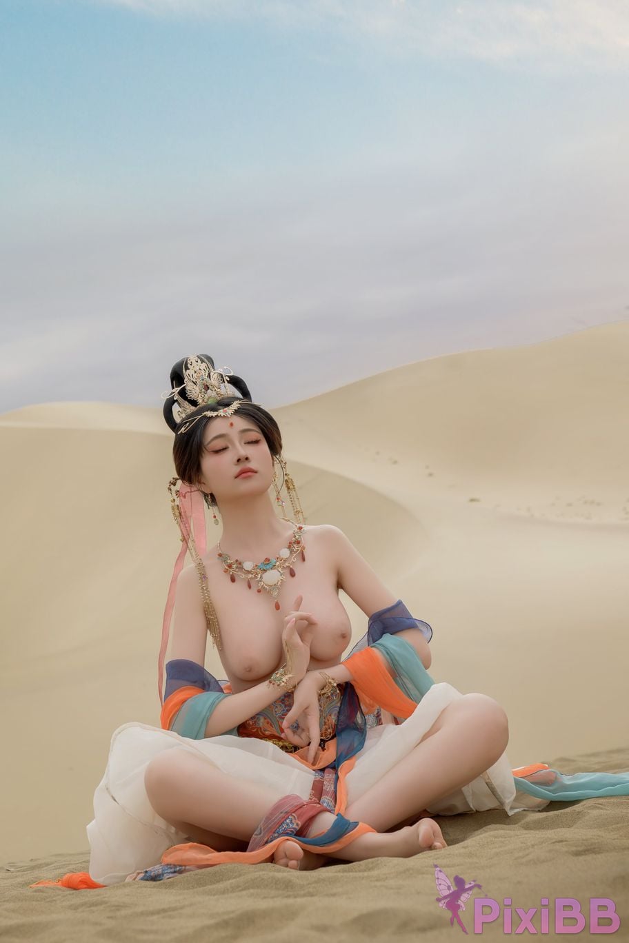 Coser Nnian PixiBB.COM 058