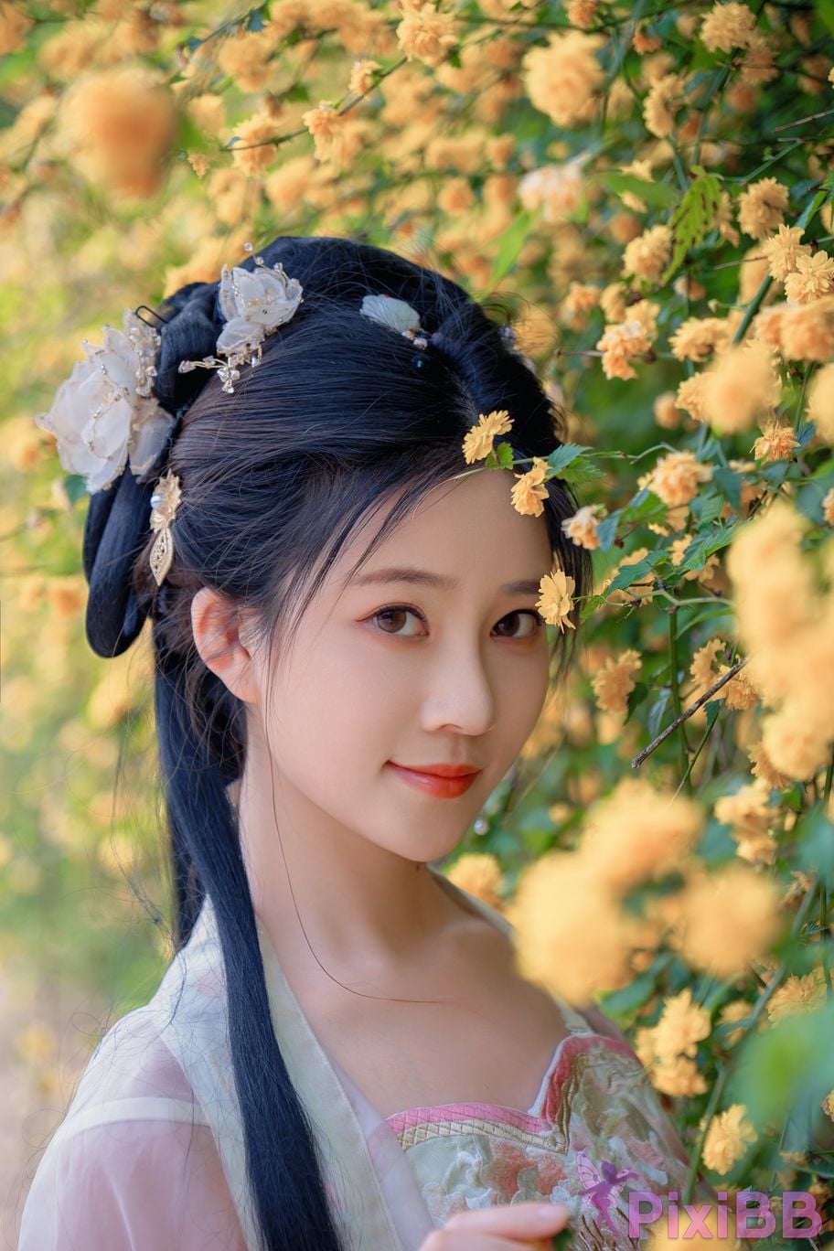 Coser Nnian PixiBB.COM 013