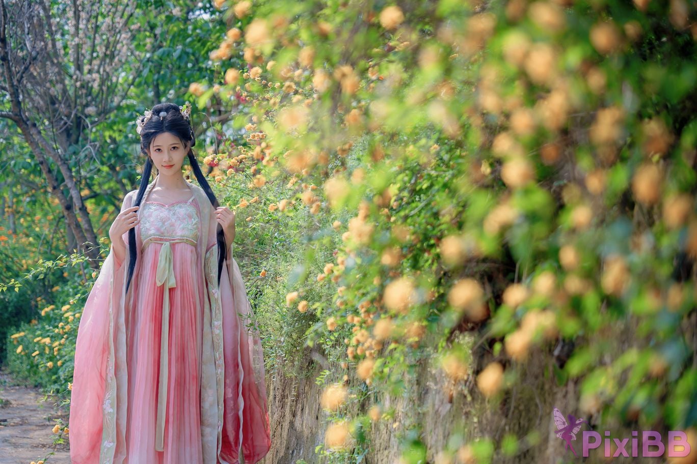 Coser Nnian PixiBB.COM 014