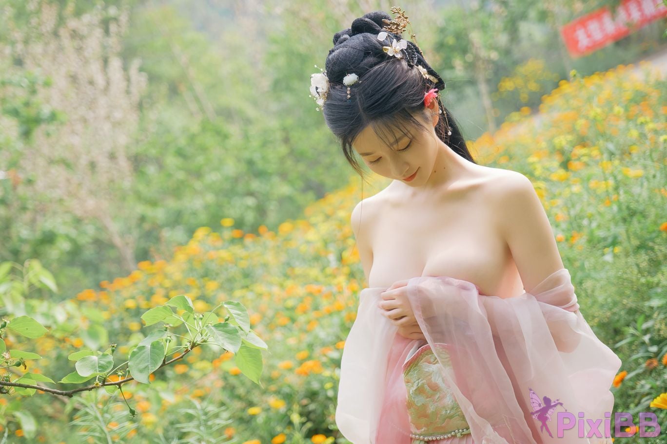 Coser Nnian PixiBB.COM 049