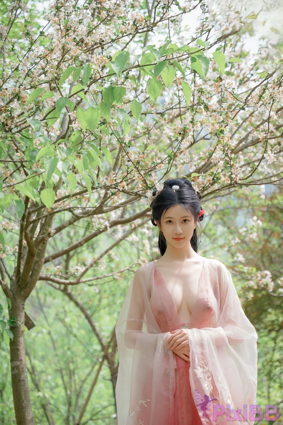 Coser Nnian PixiBB.COM 060