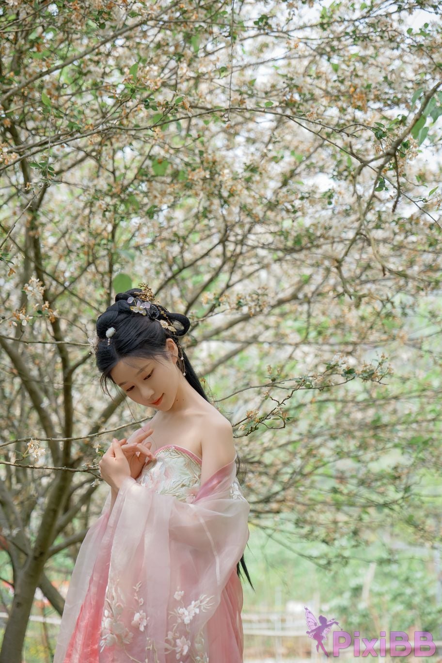 Coser Nnian PixiBB.COM 066