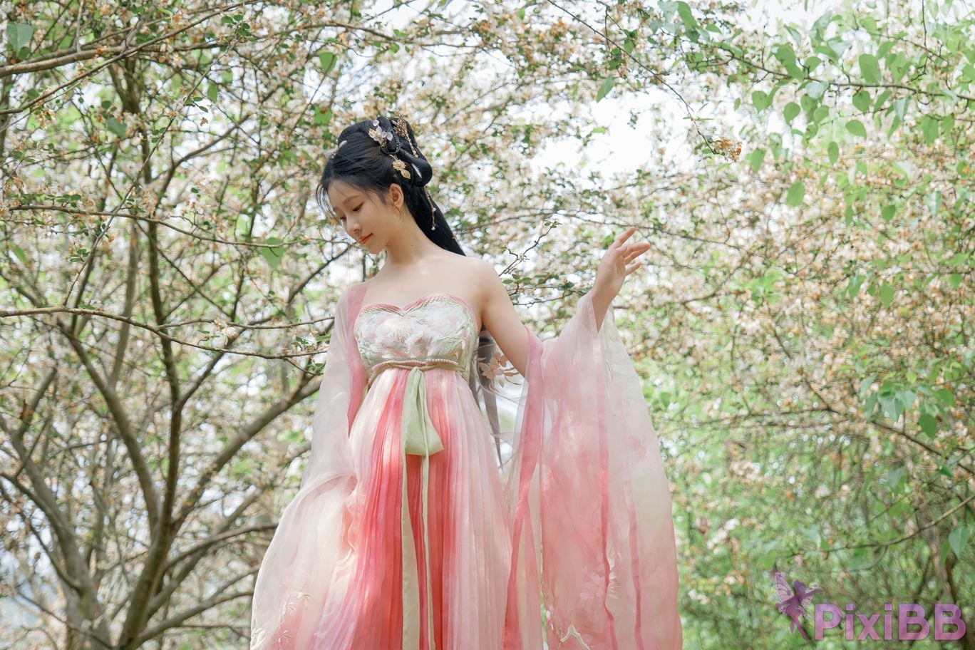 Coser Nnian PixiBB.COM 068