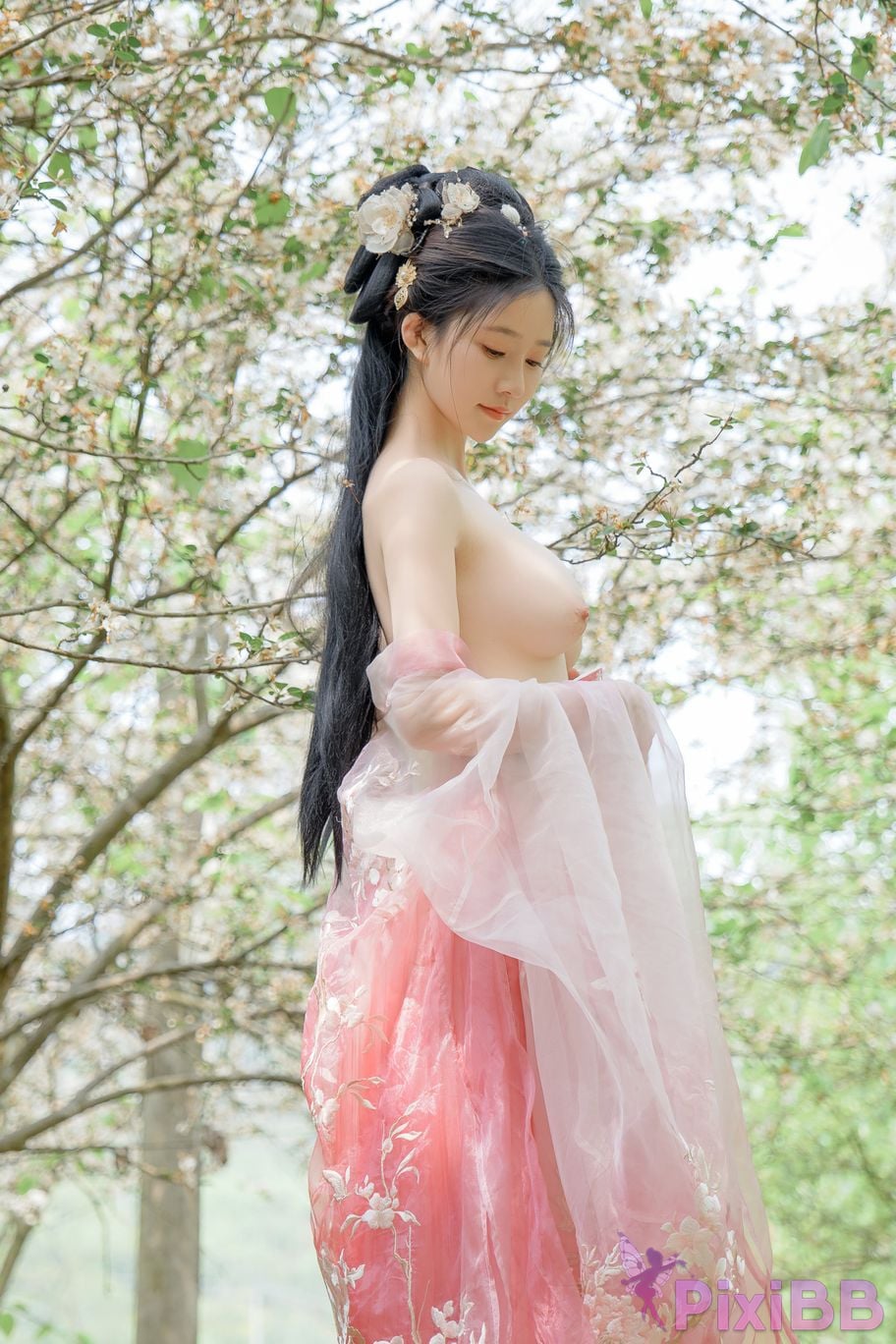 Coser Nnian PixiBB.COM 083