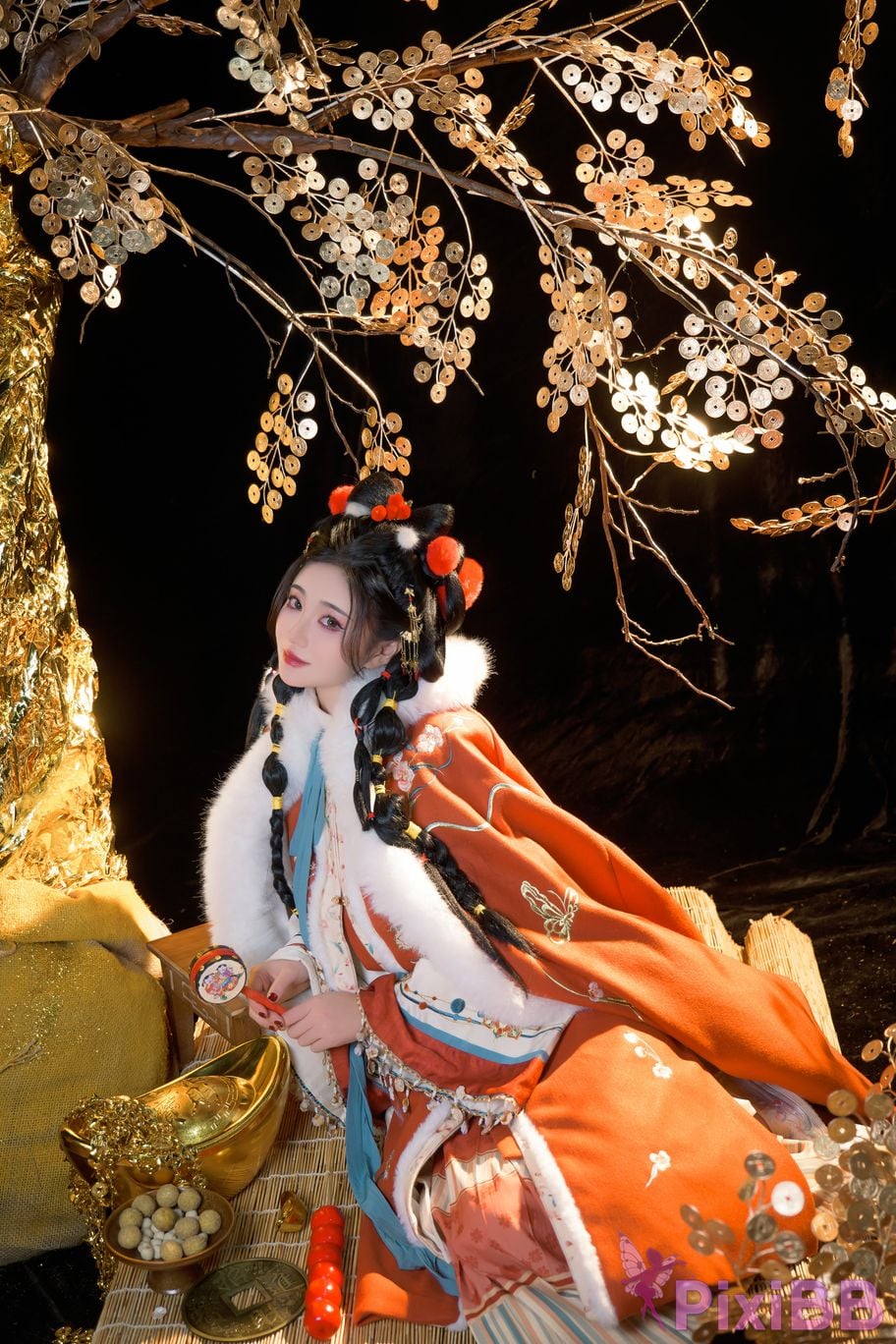 Coser Nnian 2025 PixiBB.COM 013