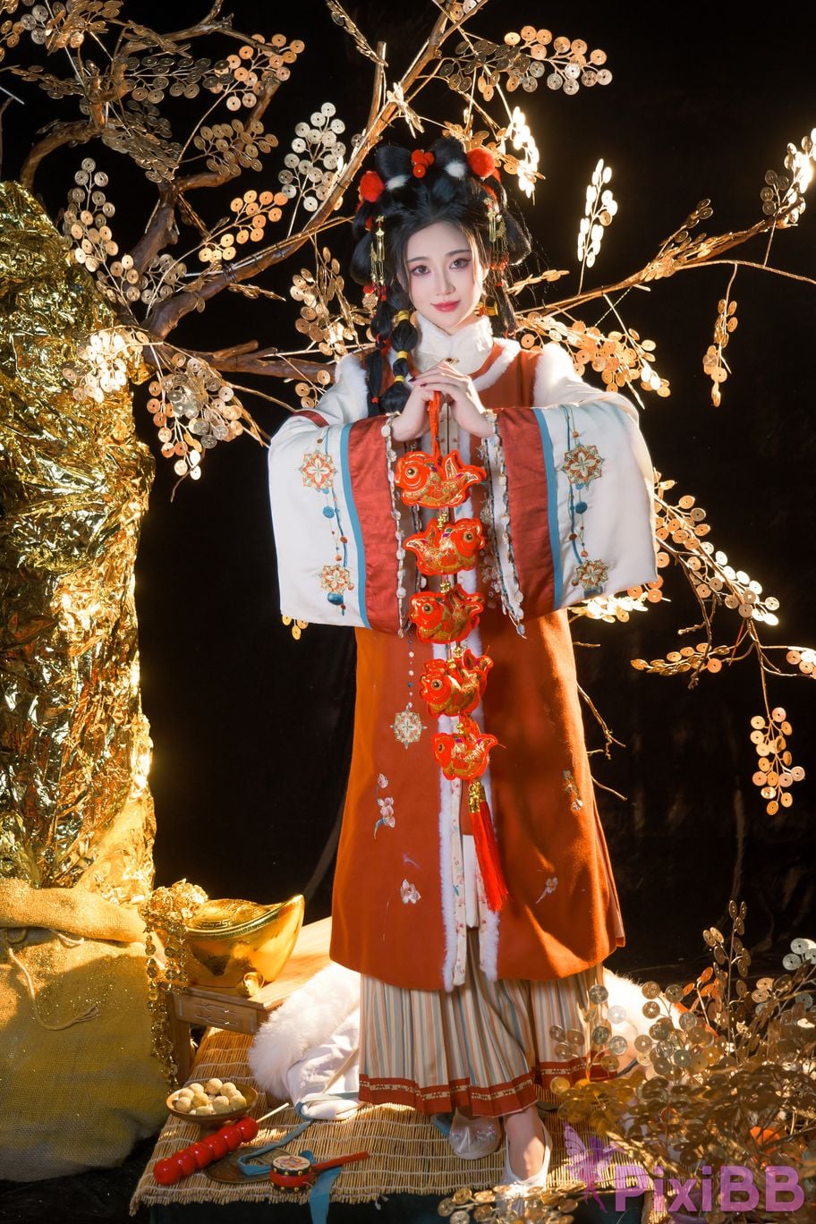 Coser Nnian 2025 PixiBB.COM 025