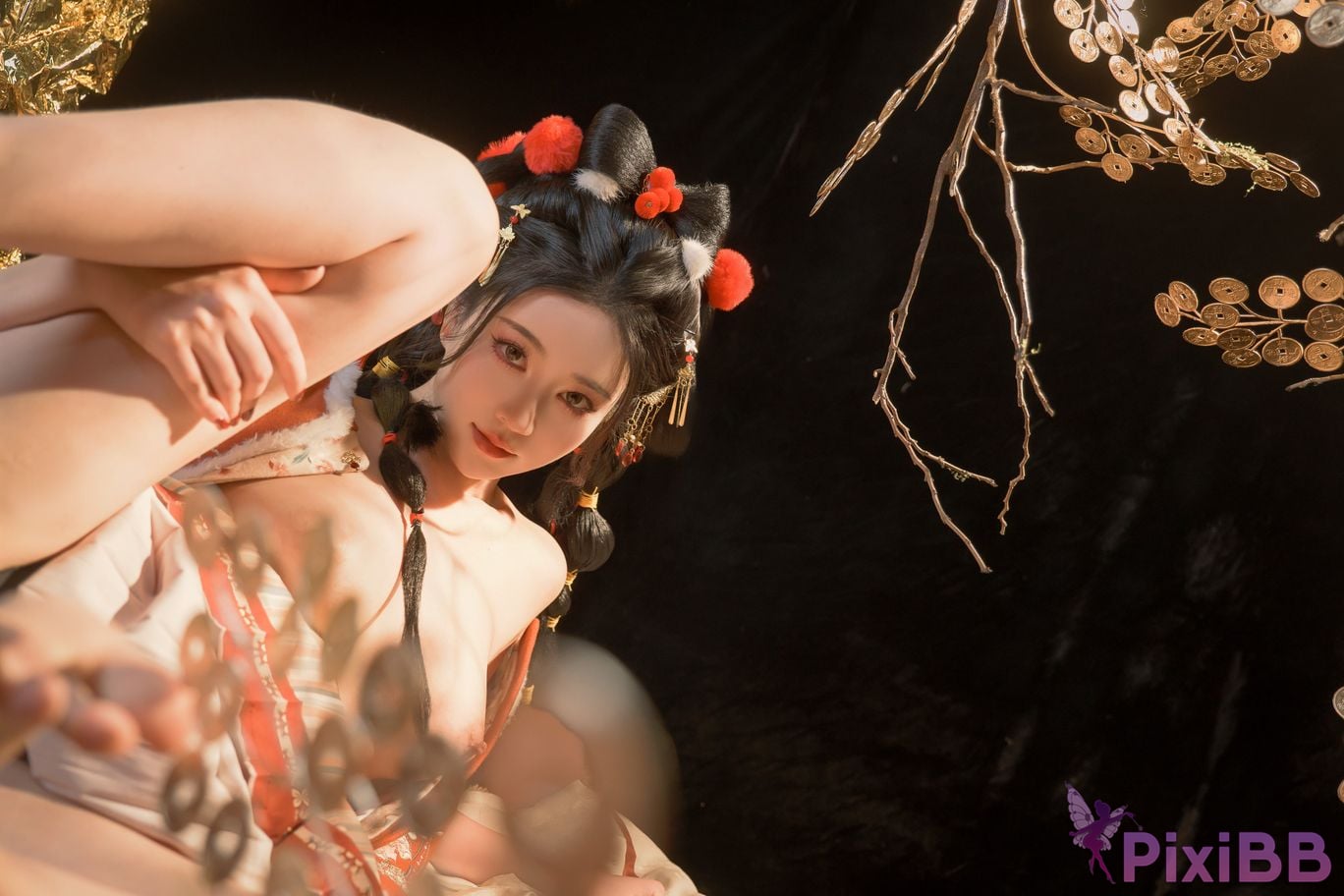 Coser Nnian 2025 PixiBB.COM 036