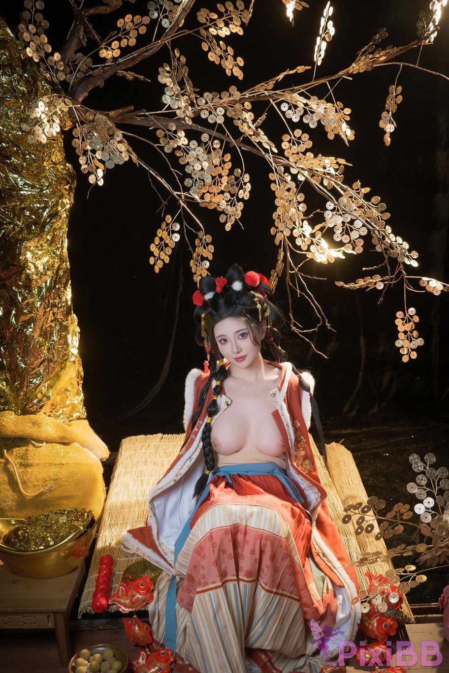 Coser Nnian 2025 PixiBB.COM 049