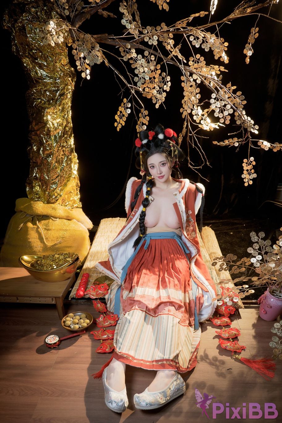 Coser Nnian 2025 PixiBB.COM 050