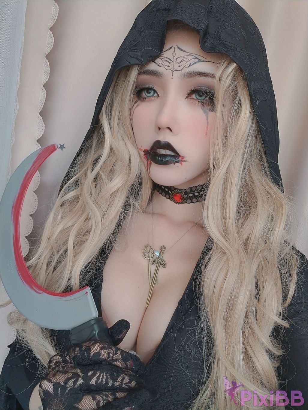 Cosplayer Titanium alloy TiTi vampire PixiBB.COM 001