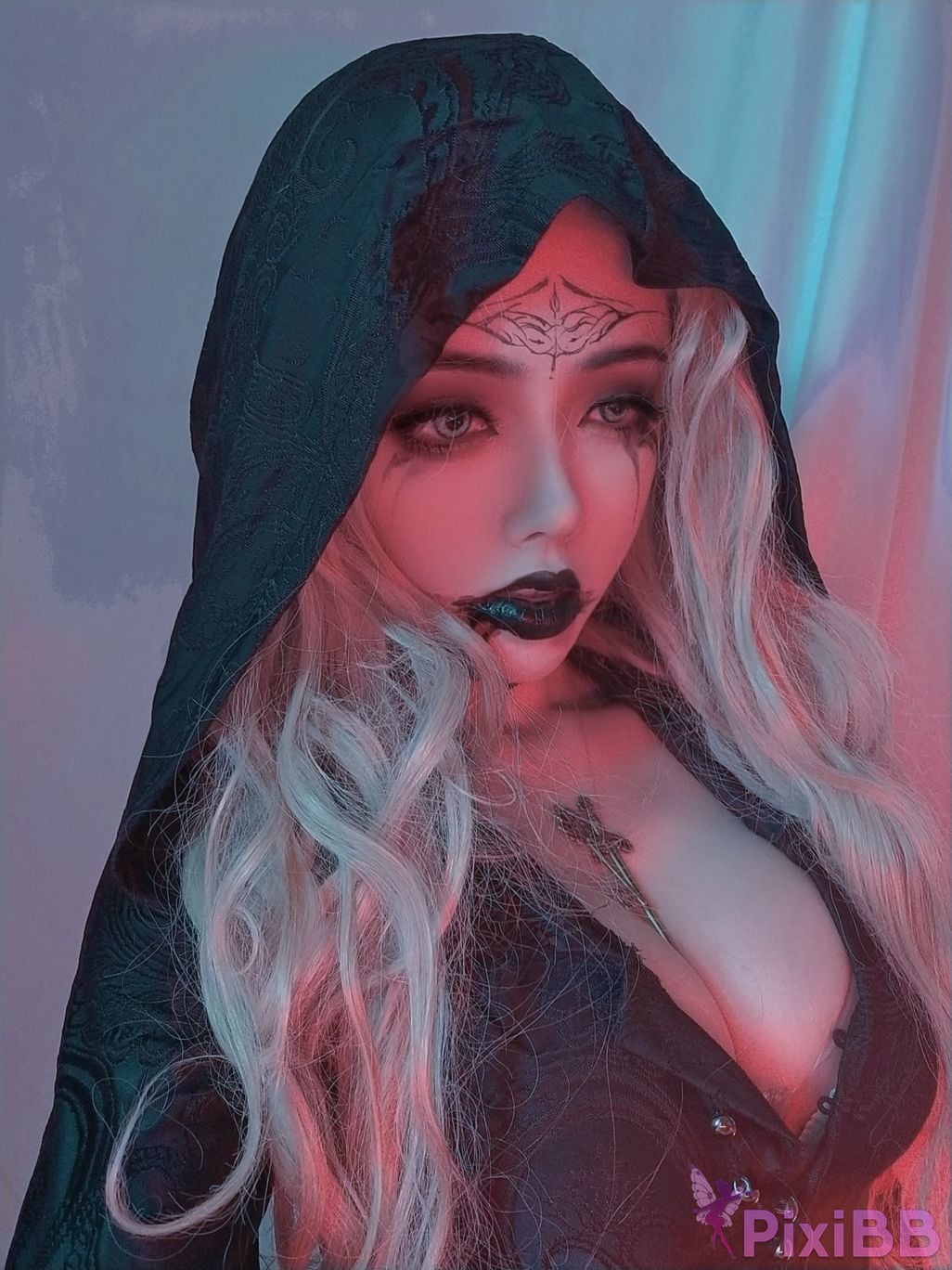 Cosplayer Titanium alloy TiTi vampire PixiBB.COM 005