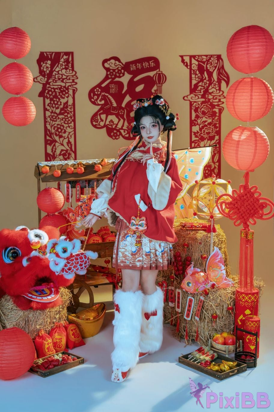 Cosplayer yuuhui Yuhui 2026 New Year Special Lion Awakening Girl PixiBB.COM 003