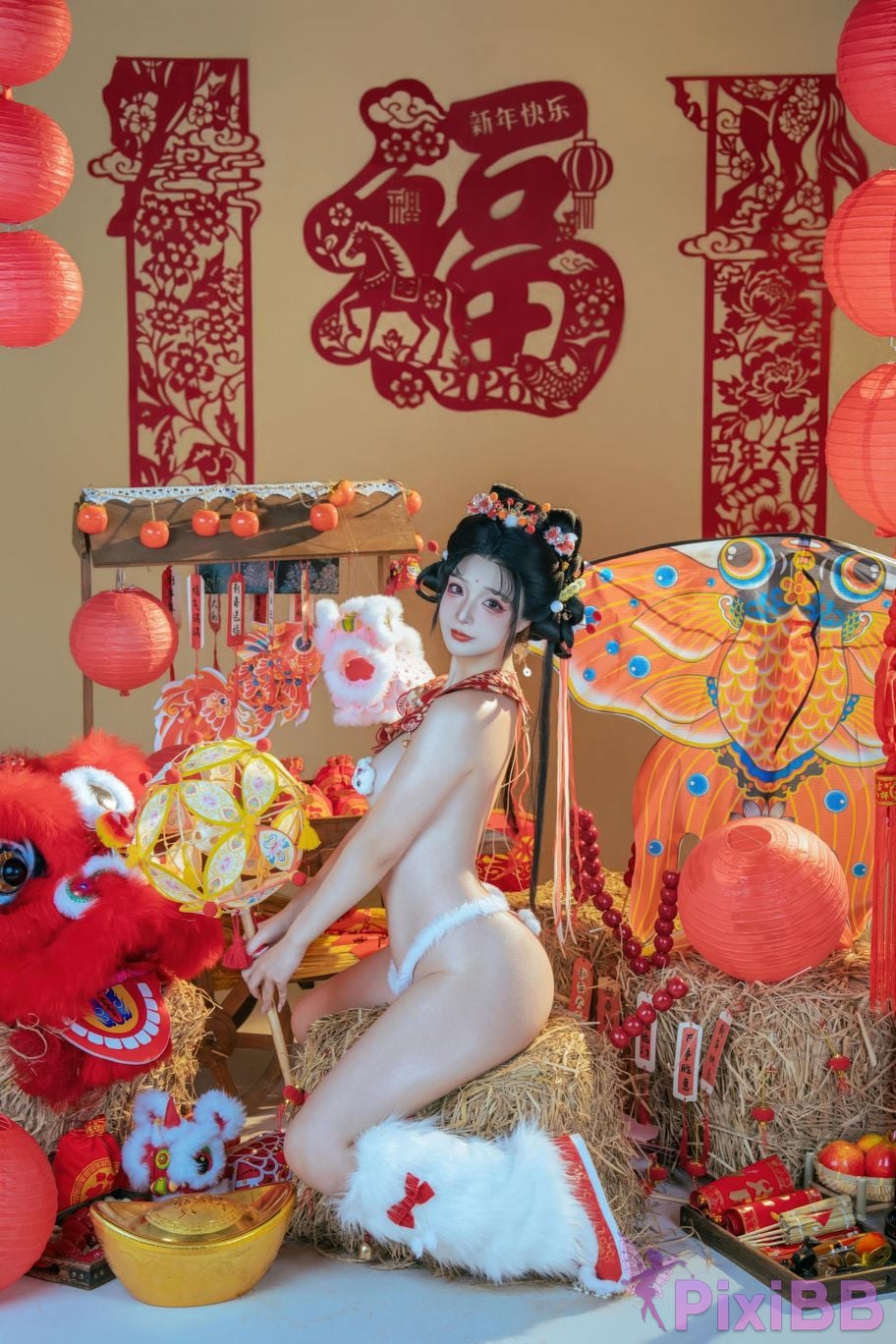 Cosplayer yuuhui Yuhui 2026 New Year Special Lion Awakening Girl PixiBB.COM 085