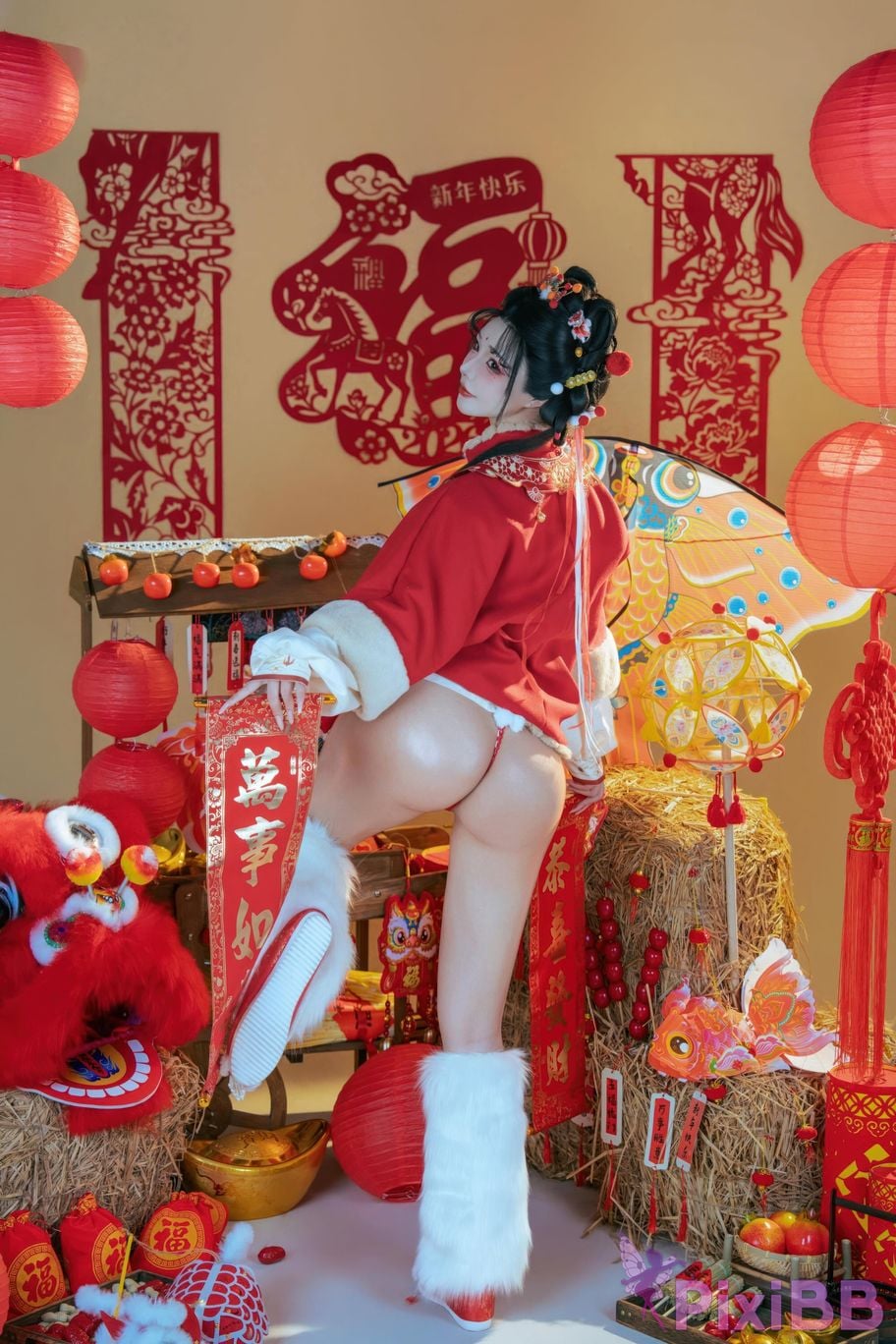 Cosplayer yuuhui Yuhui 2026 New Year Special Lion Awakening Girl PixiBB.COM 119