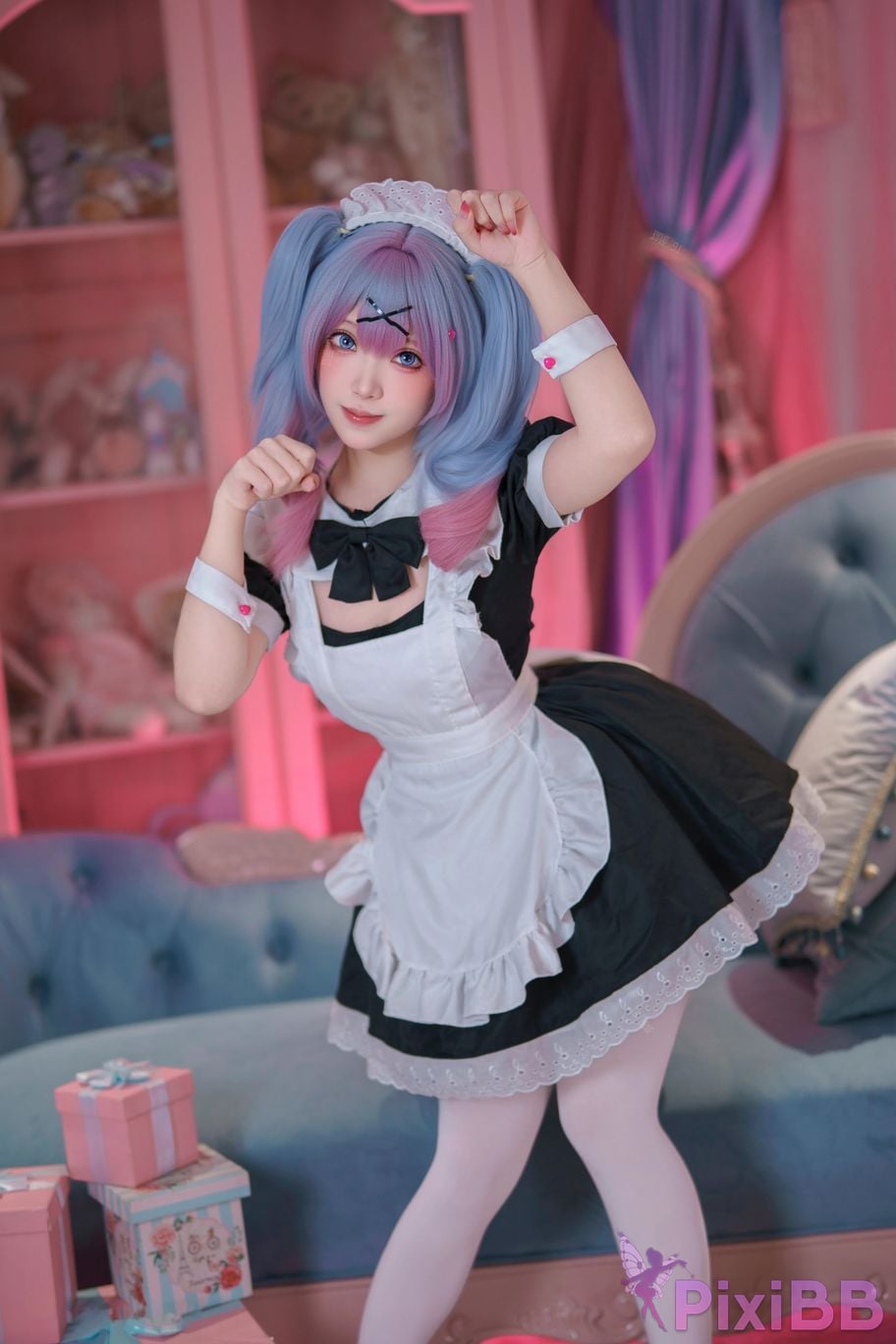 Cosplayer Bangni Bonnie Hatsune Miku rabbit hole maid PixiBB.COM 023