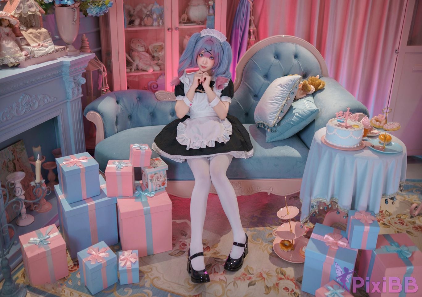 Cosplayer Bangni Bonnie Hatsune Miku rabbit hole maid PixiBB.COM 067