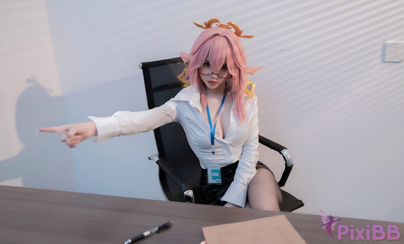 Coser Bangni Bonny interview PixiBB.COM 003