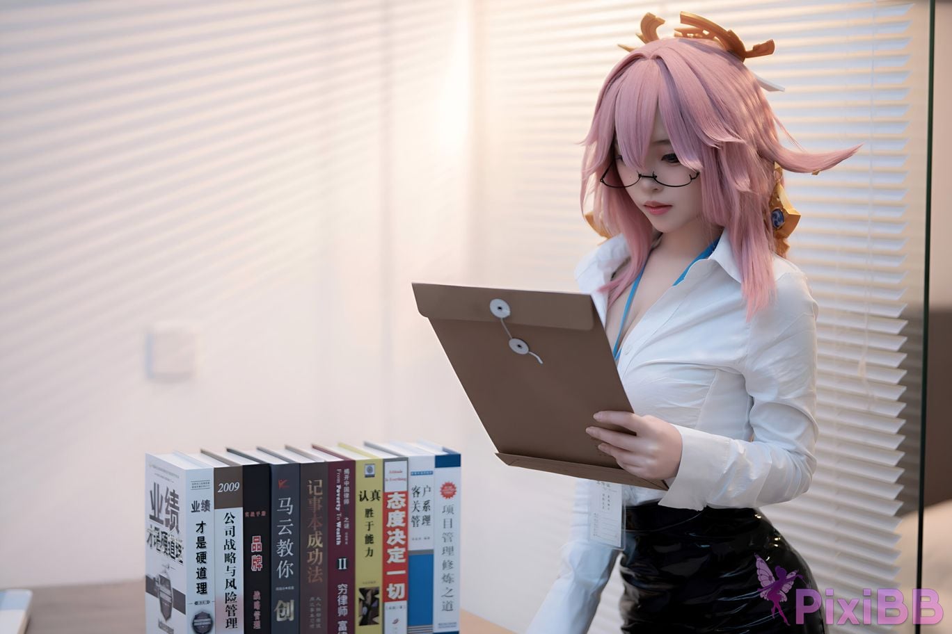 Coser Bangni Bonny interview PixiBB.COM 047