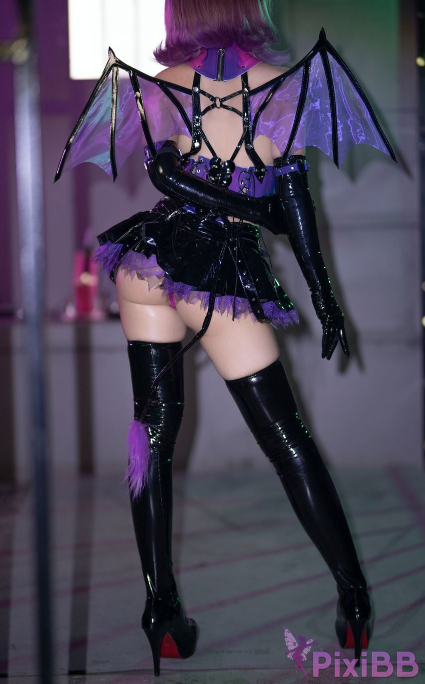 Coser Bangni Bonny Imprison the succubus PixiBB.COM 029