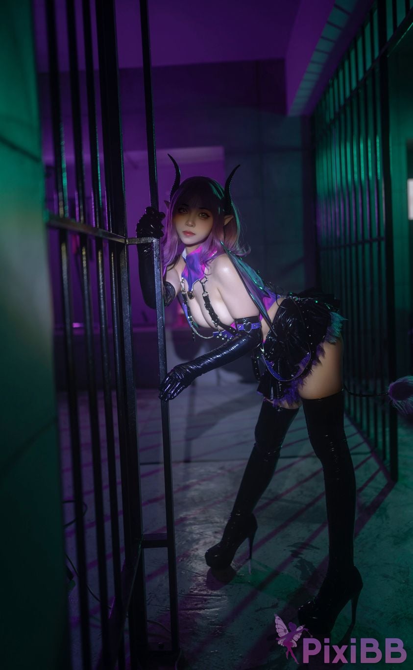 Coser Bangni Bonny Imprison the succubus PixiBB.COM 065