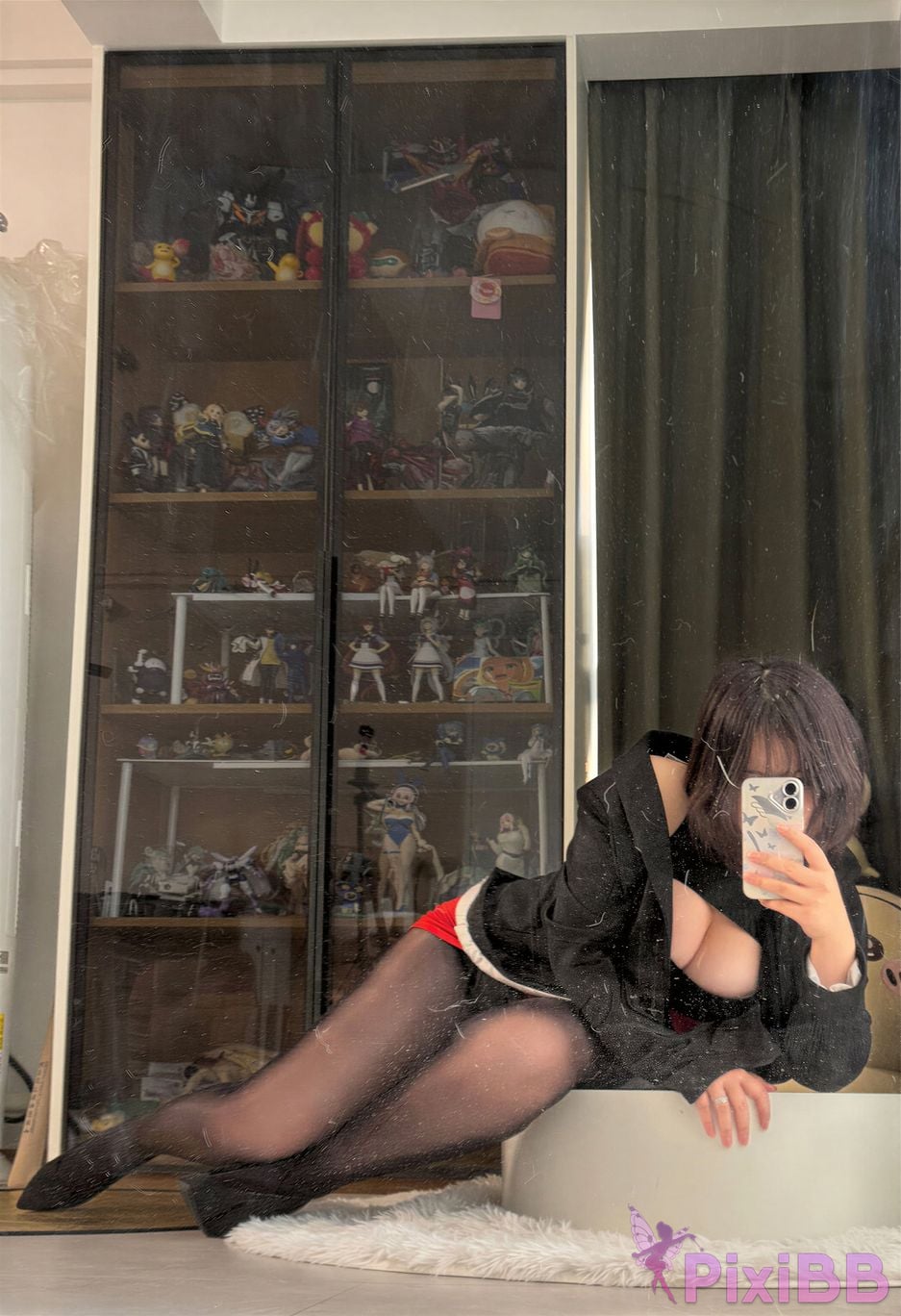 Cosplayer Ah Ban is very happy today Social animal selfie PixiBB.COM 006