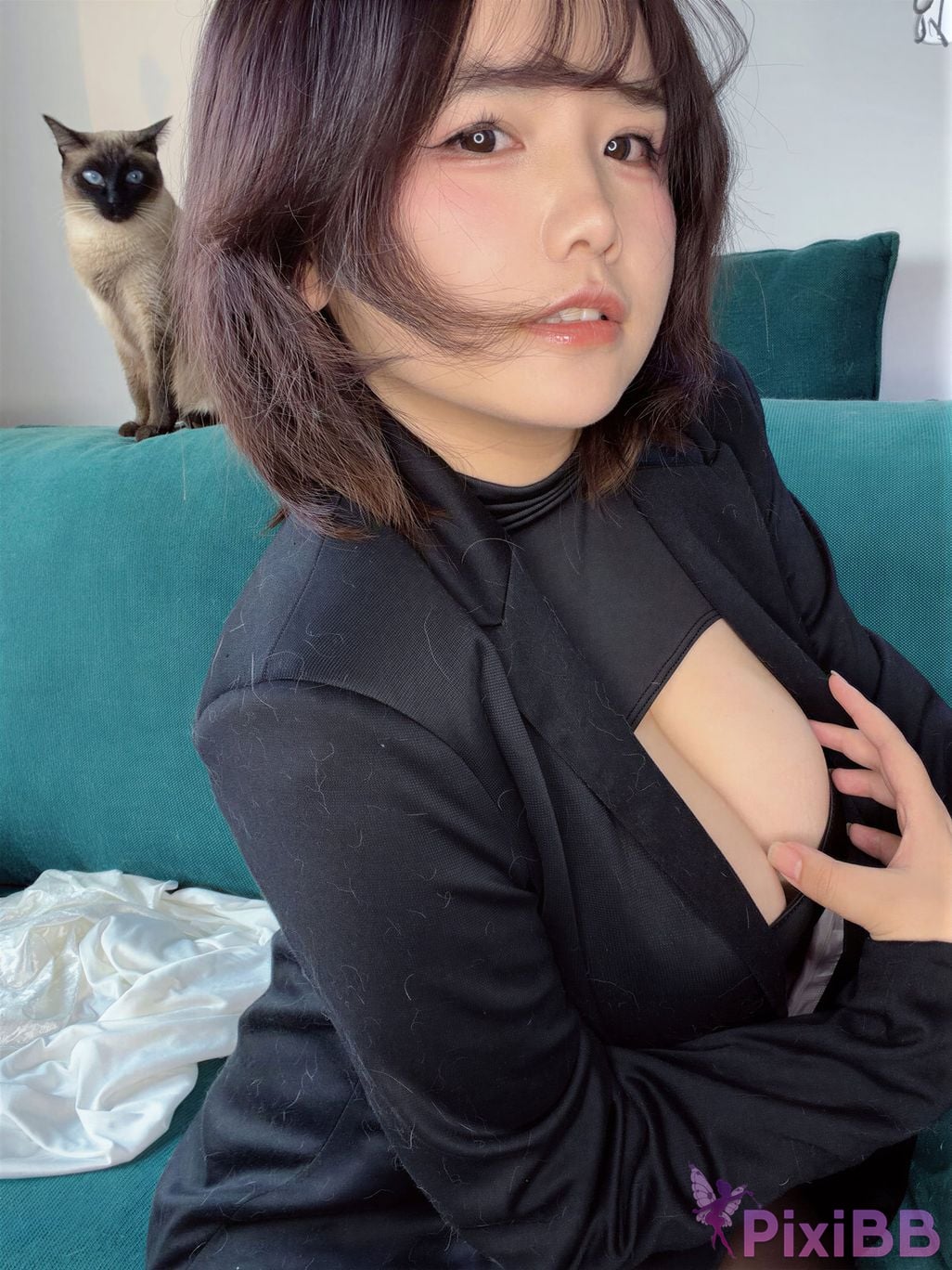 Cosplayer Ah Ban is very happy today Social animal selfie PixiBB.COM 048