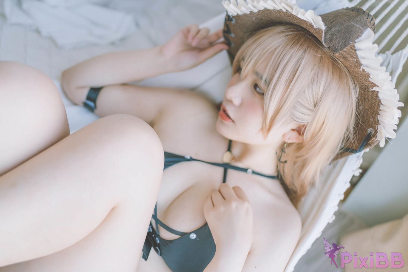Cosplayer Ah Ban is very happy today azur lane jean bart swimsuit PixiBB.COM 010