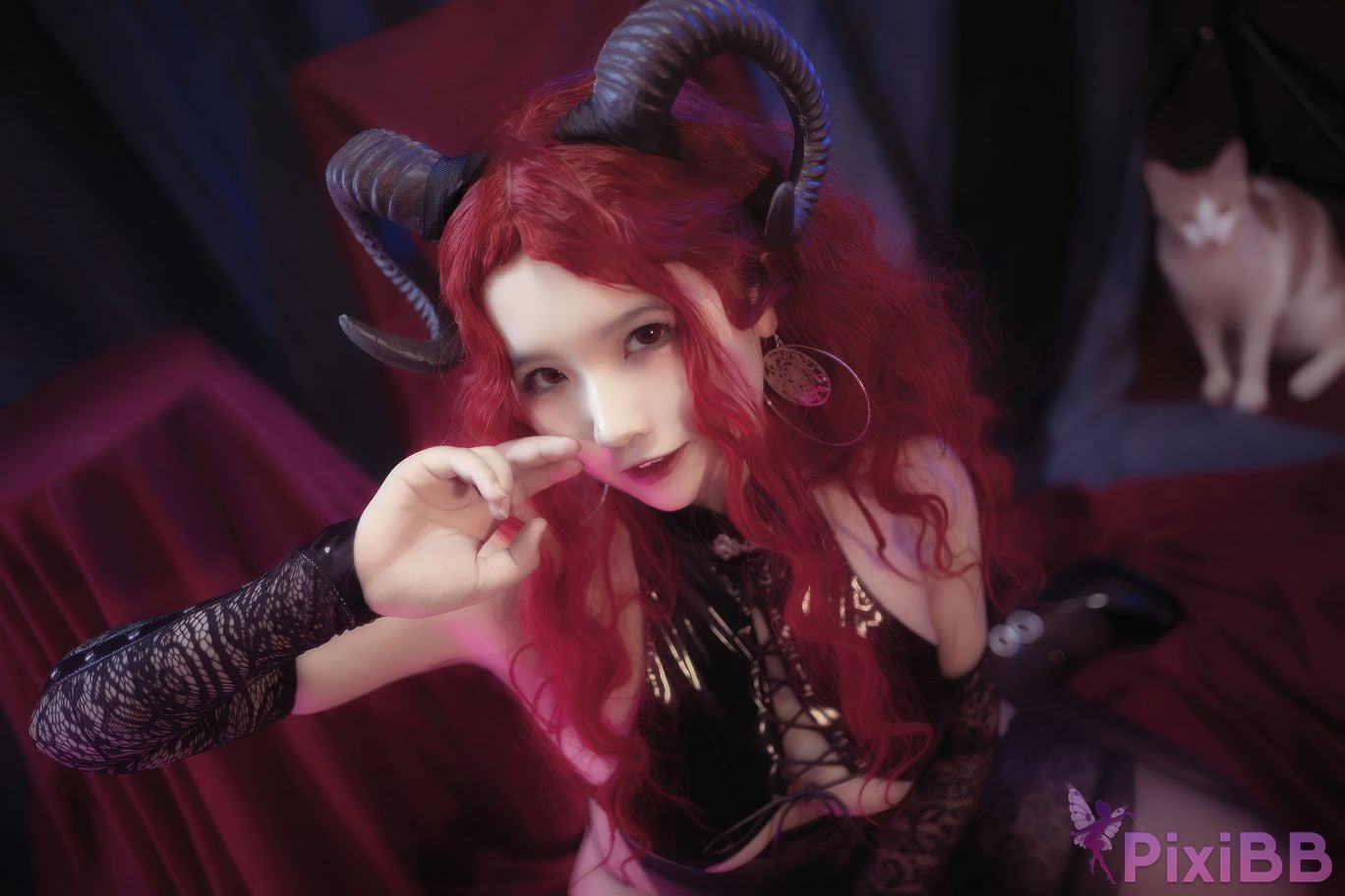 Cosplayer Ah Ban is very happy today Smoke Demon PixiBB.COM 019