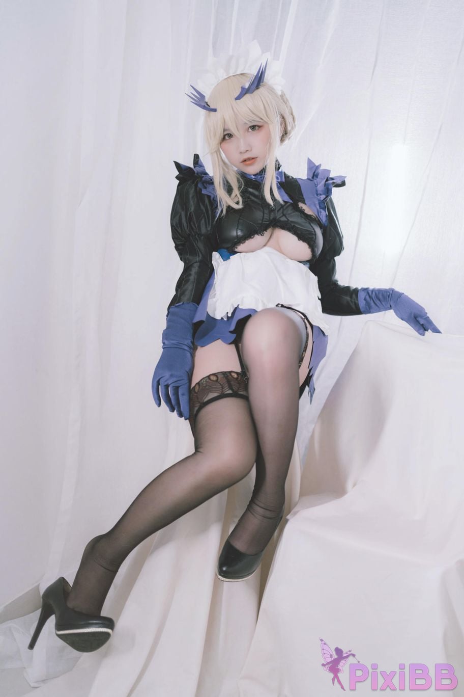 Cosplayer Ah Ban is very happy today FGO Black gun stupid maid PixiBB.COM 030