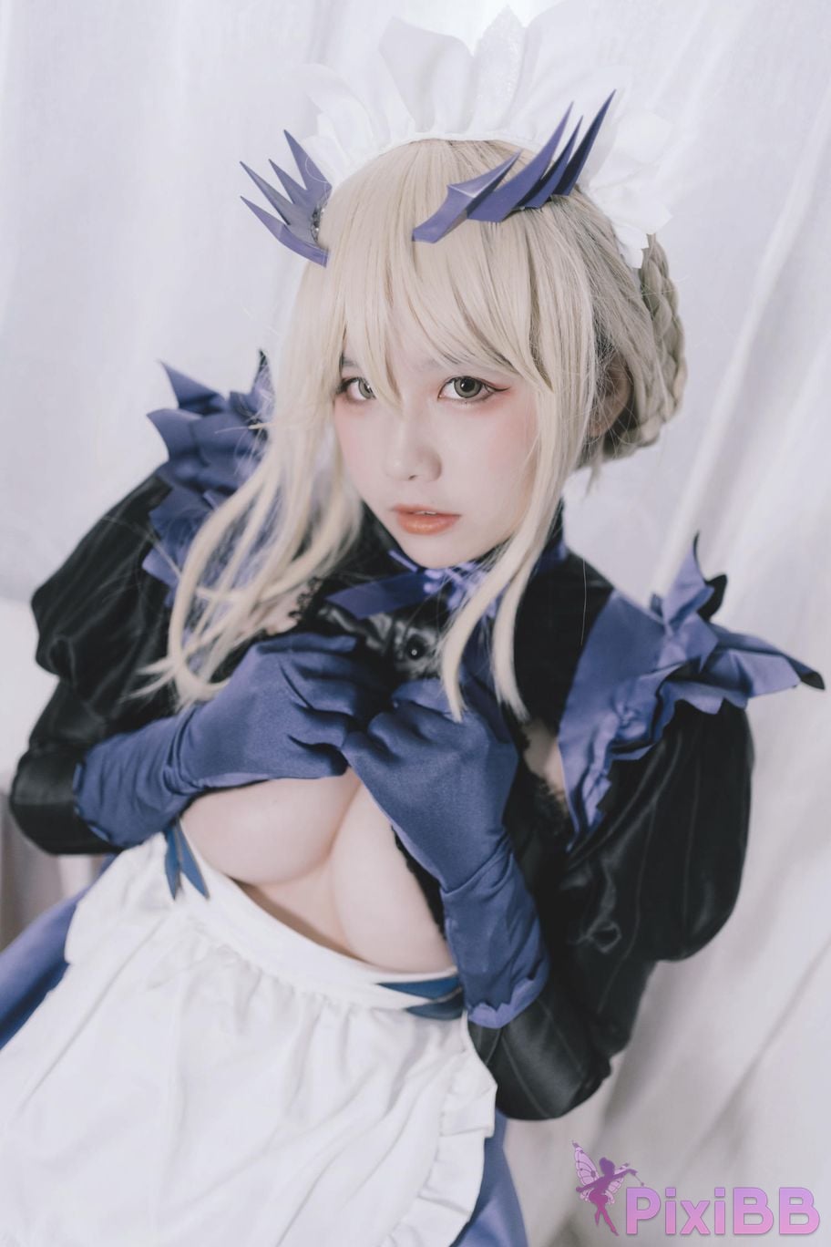 Cosplayer Ah Ban is very happy today FGO Black gun stupid maid PixiBB.COM 035