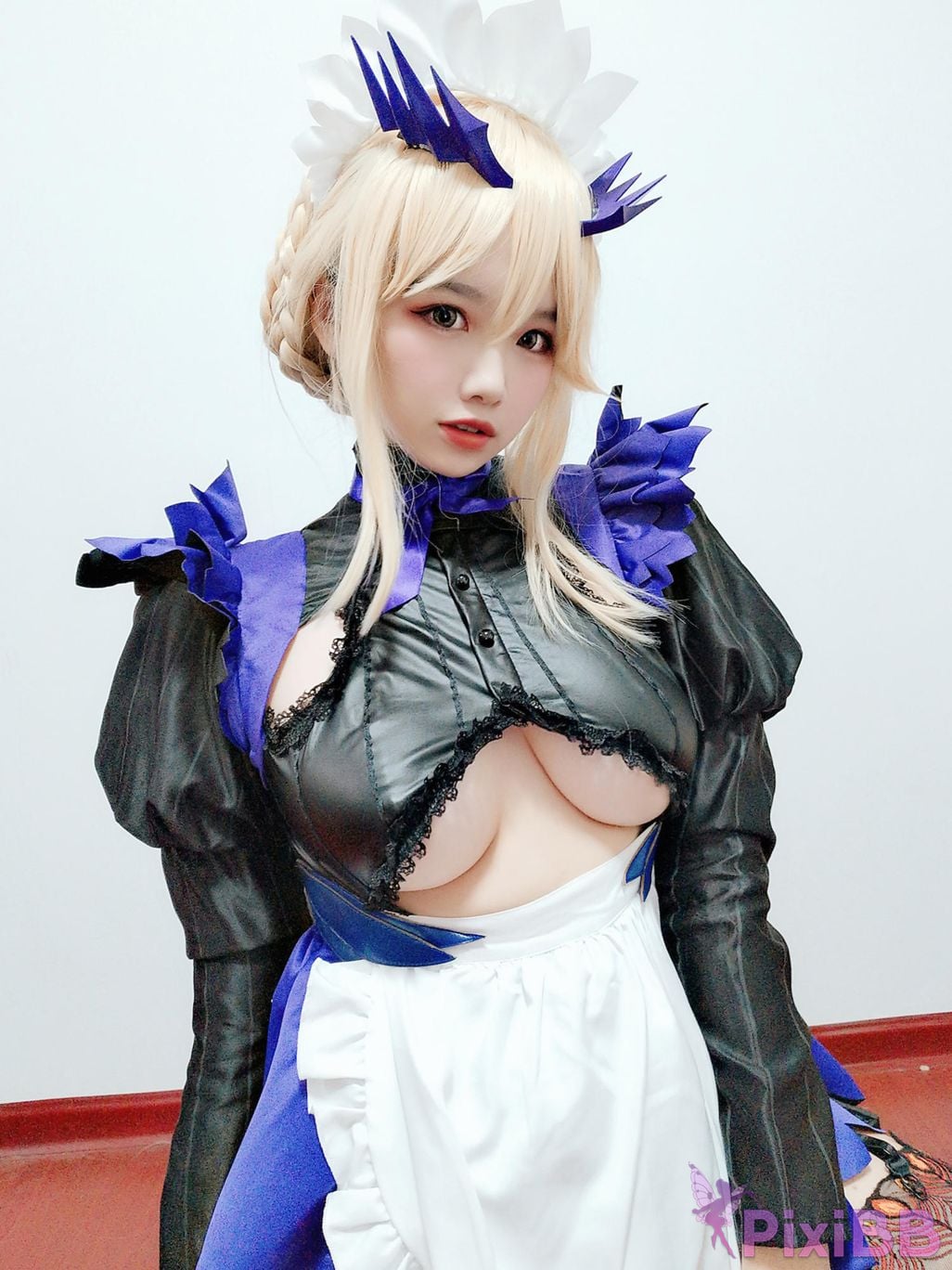Cosplayer Ah Ban is very happy today FGO Black gun stupid maid PixiBB.COM 042
