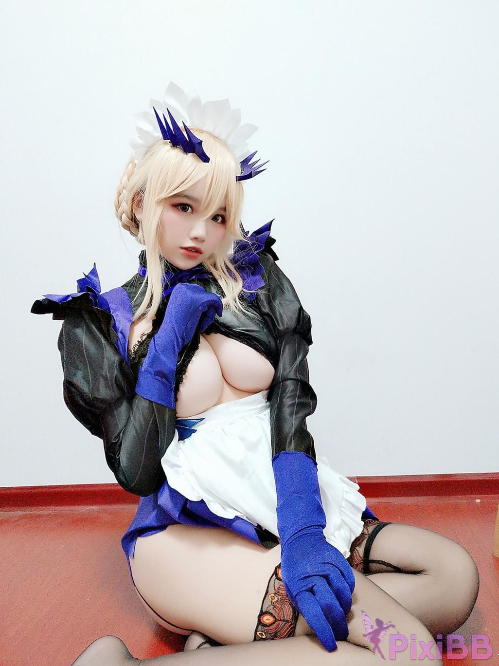 Cosplayer Ah Ban is very happy today FGO Black gun stupid maid PixiBB.COM 056