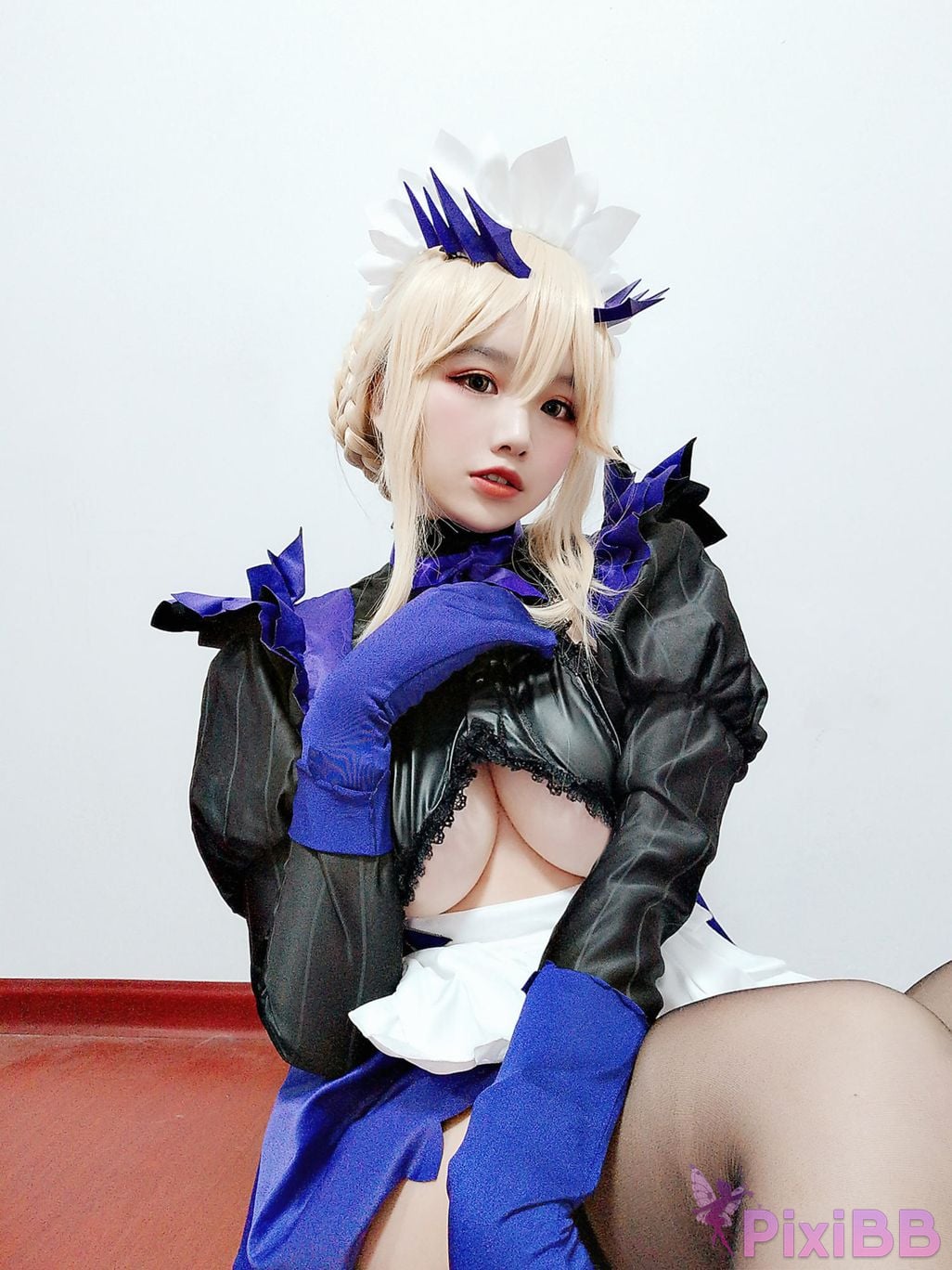 Cosplayer Ah Ban is very happy today FGO Black gun stupid maid PixiBB.COM 060