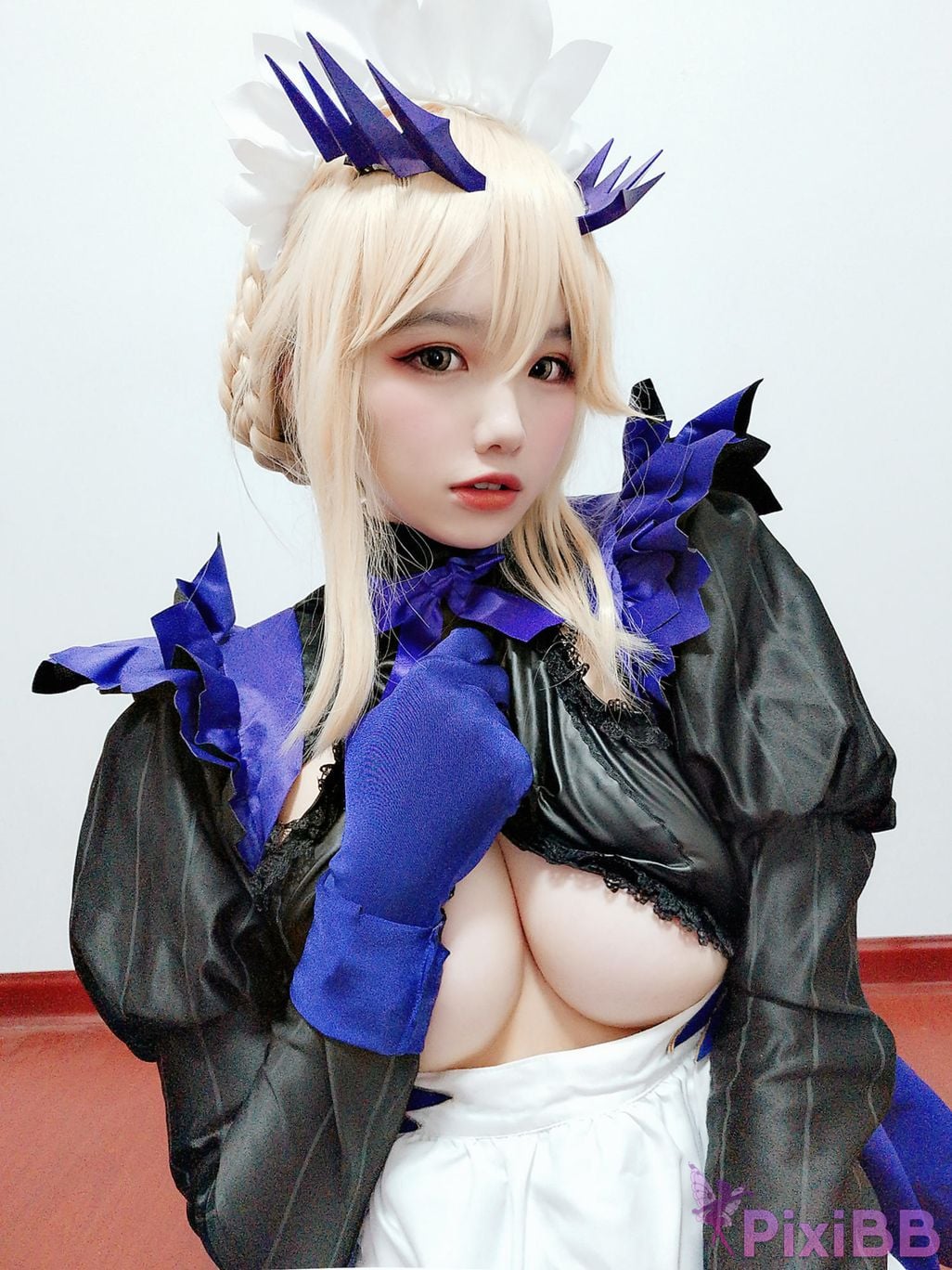 Cosplayer Ah Ban is very happy today FGO Black gun stupid maid PixiBB.COM 065