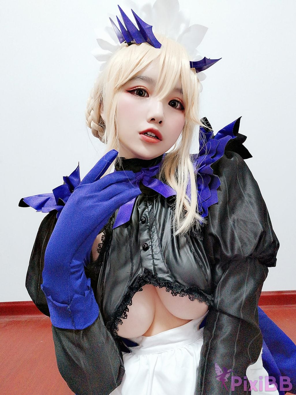 Cosplayer Ah Ban is very happy today FGO Black gun stupid maid PixiBB.COM 067