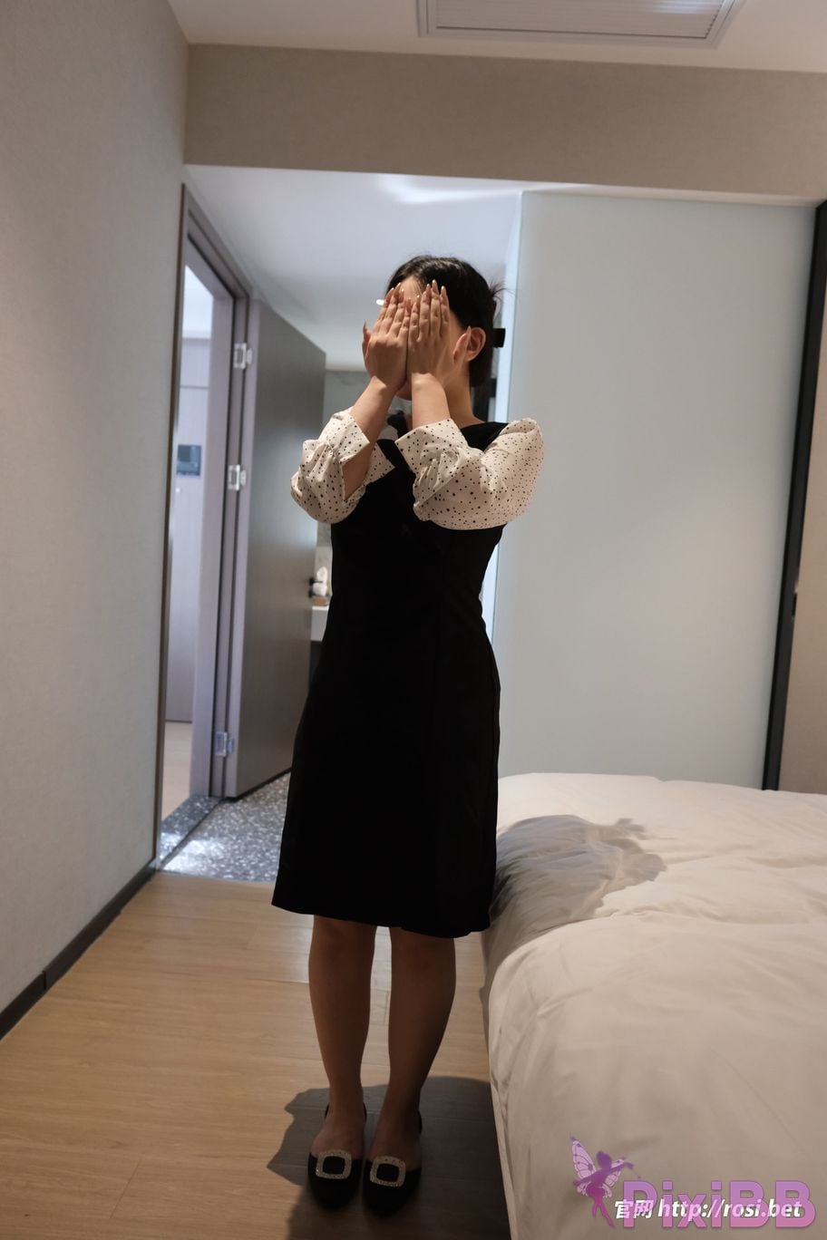 ROSI Photography 2026.03.09 No.5208 PixiBB.COM 002