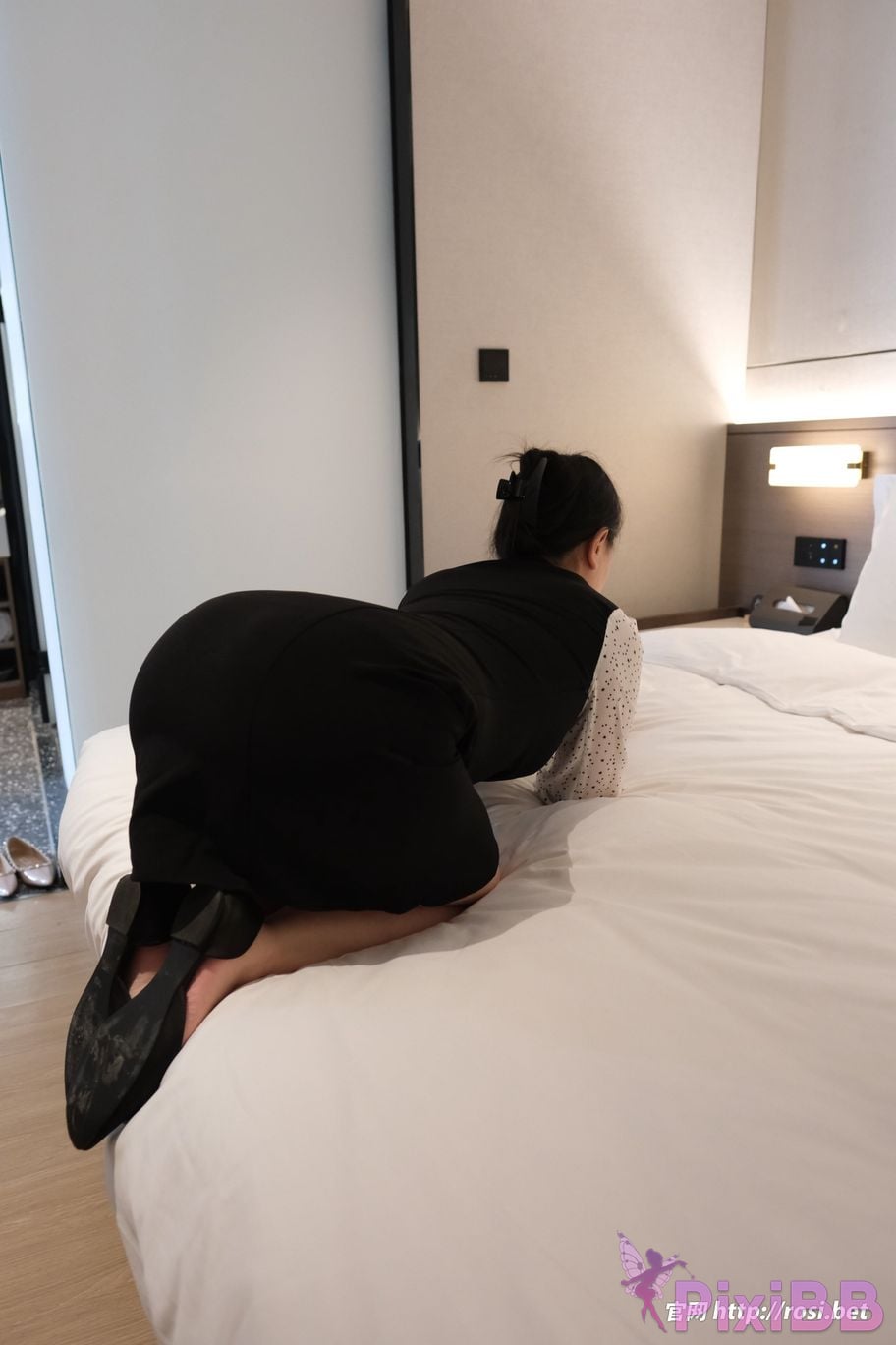 ROSI Photography 2026.03.09 No.5208 PixiBB.COM 015