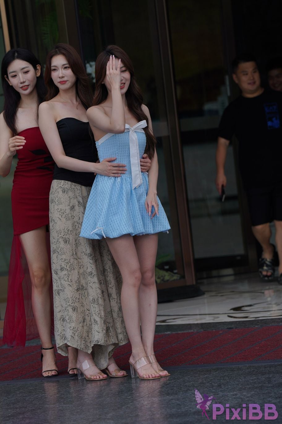 Featured Street Photography Works No.5371 Qiaoxiaoqianxi Looking forward to beautiful eyes PixiBB.COM 007