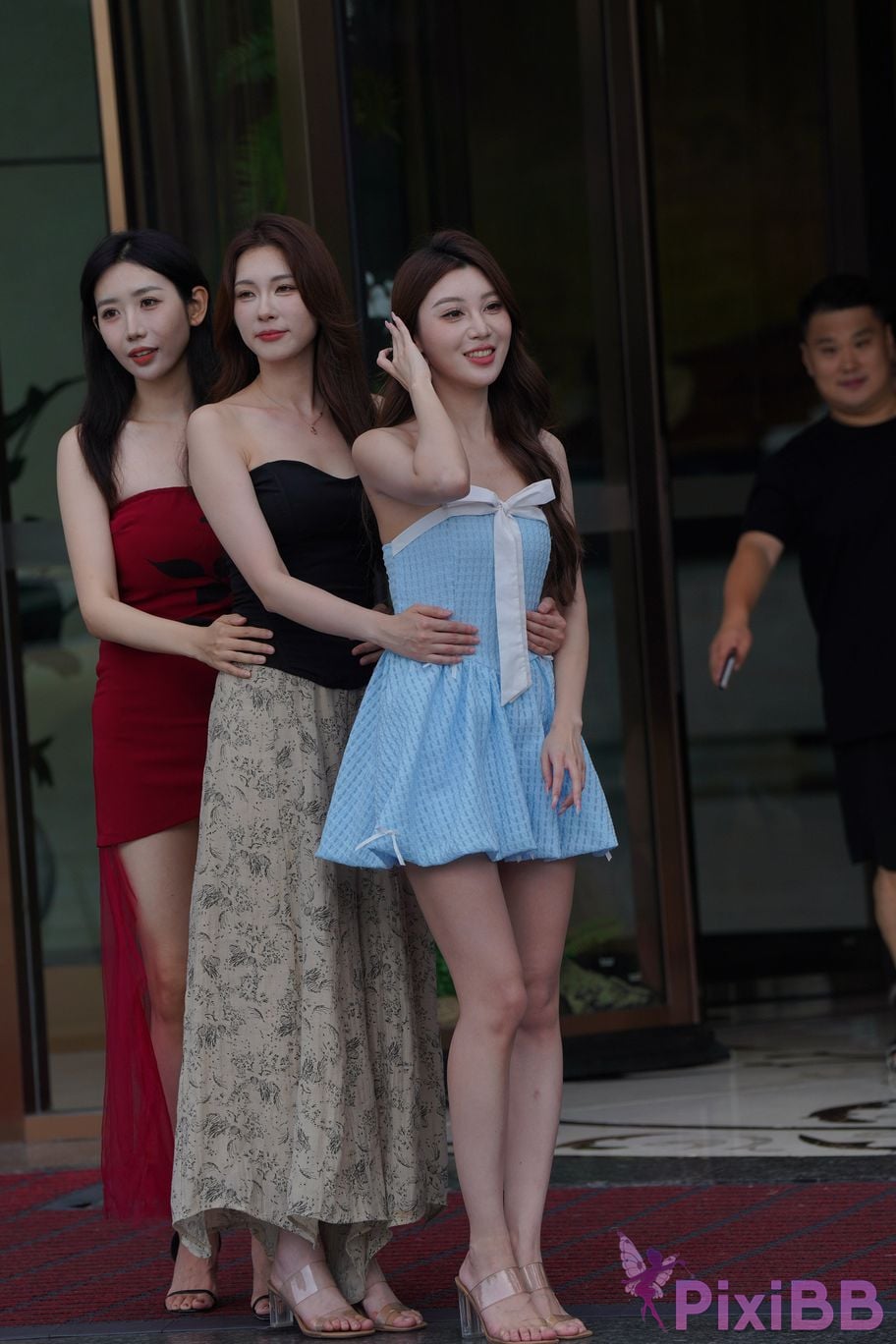 Featured Street Photography Works No.5371 Qiaoxiaoqianxi Looking forward to beautiful eyes PixiBB.COM 009